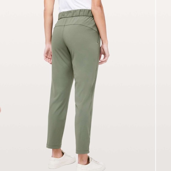 Lululemon - On The Fly Pant *27" - Grey Sage - Size 6 - Good Condition!! - Picture 1 of 11